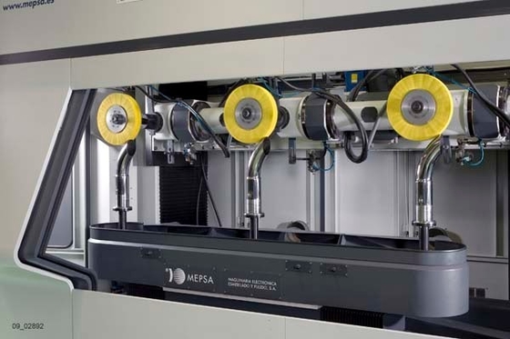 خرید دستگاه پولیش CNC کنترل شش شفت PROMAX برای پردازش شیر روی سطح تولید آنلاین