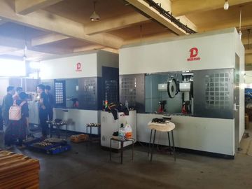 فلز اتوماتیک کامل 20 متر در دقیقه CNC دستگاه پرداخت با سیستم رباتیک